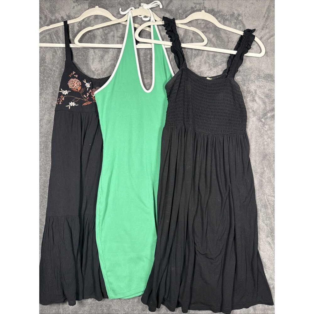 Summer Dresses Sundresses lot bundle (3) Womens Medium Green Black Floral